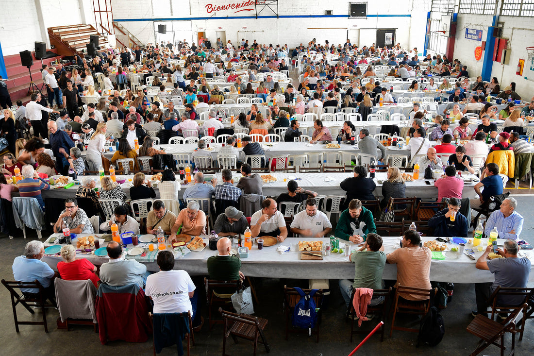 FUNCIONARIOS DE LA INTENDENCIA DE COLONIA CELEBRARON SU DÍA